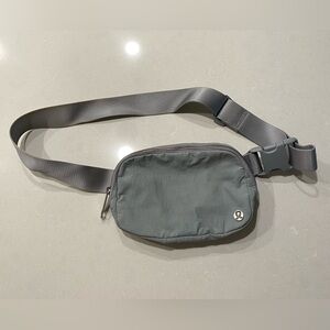 lululemon athletica Grey Everywhere Crossbody Belt Bag